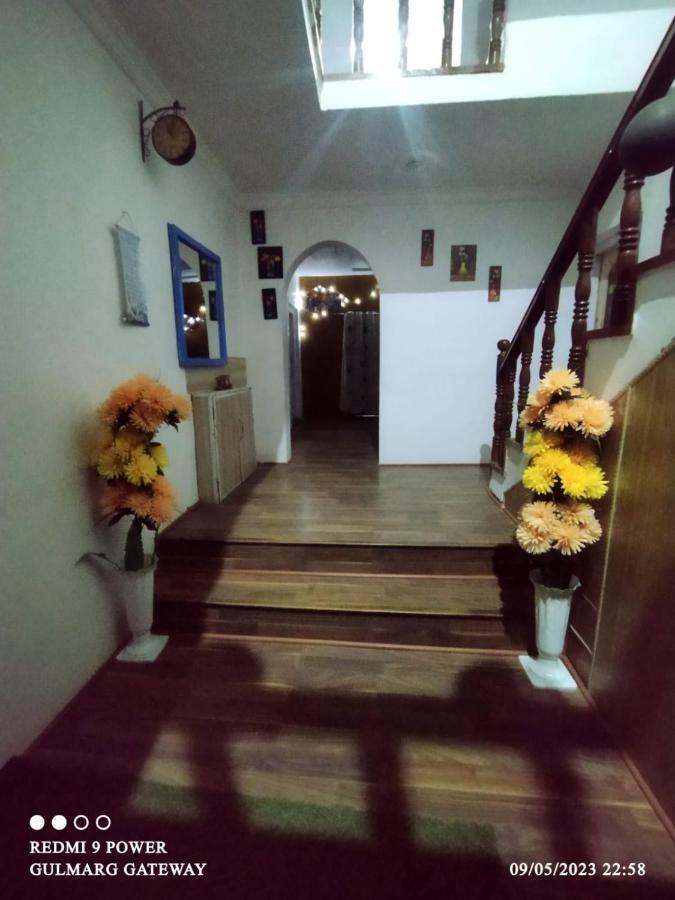 The Gulmarg Gateway Resort Srīnagar エクステリア 写真