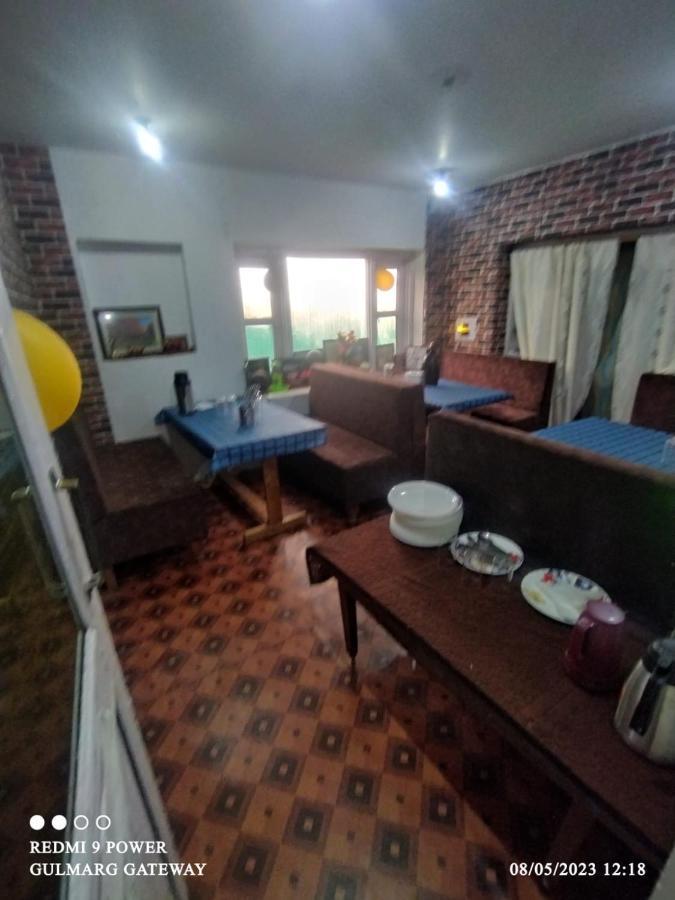 The Gulmarg Gateway Resort Srīnagar エクステリア 写真